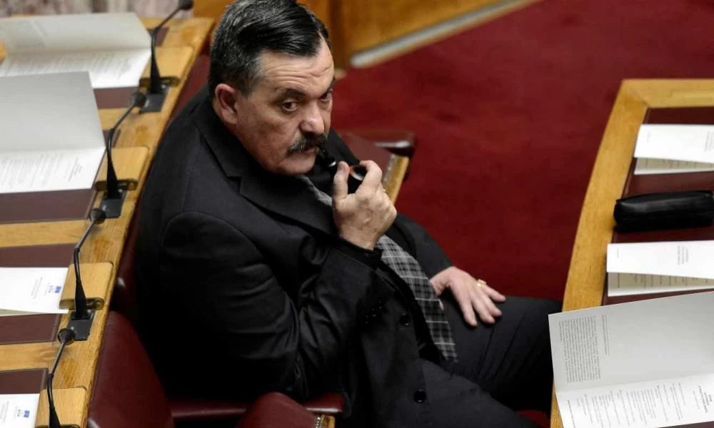 Le Monde για Παππά: Ο πατέρας του βοήθησε τον Παπαδόπουλο στην δικτατορία